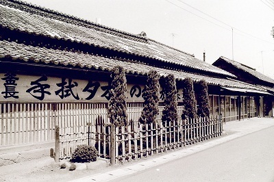 1978年6月境町旧例幣使街道沿い.jpg