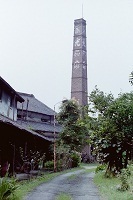 1996年8月祝町星野酒造煙突.jpg