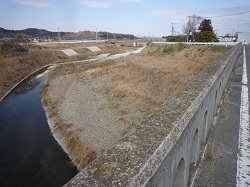 永久橋上流域2.jpg