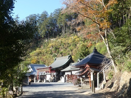 現在の太平山神社.jpg